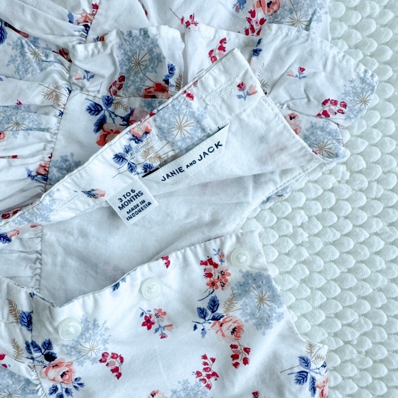Janie & Jack Floral Dress with Bloomers - 3-6 months - Picture 3 of 3